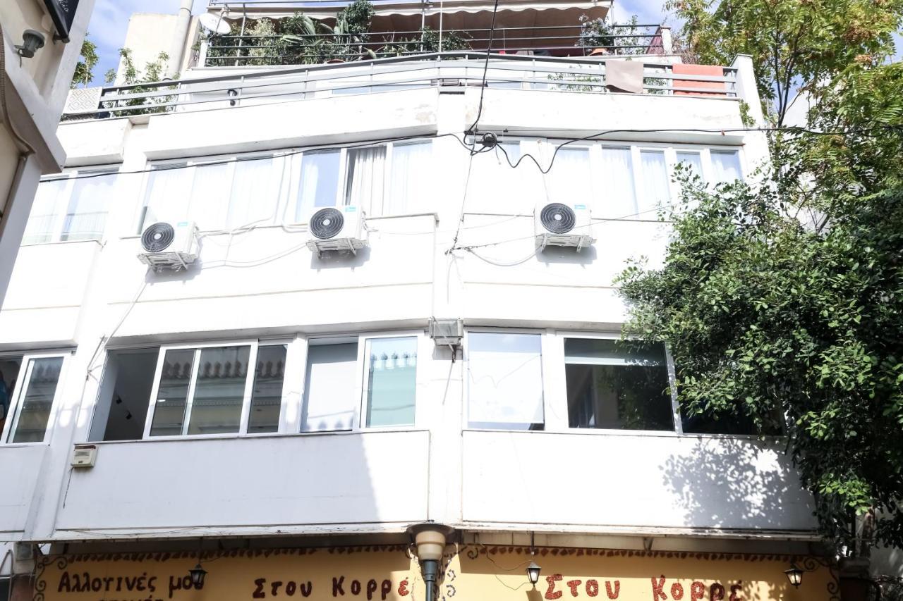 Ferienwohnung Triple A - Graffiti Homage In Psirri Square - Free Parking! Athen Exterior foto